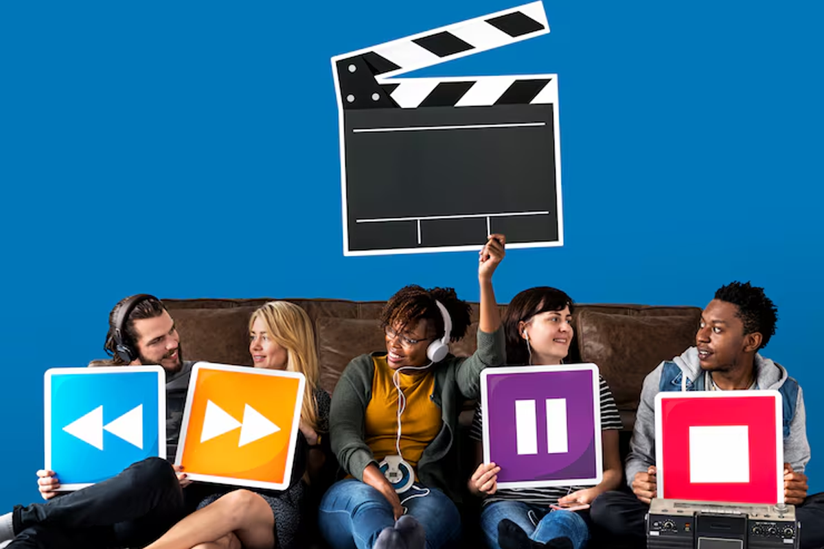 Entertainment Media & Communication 